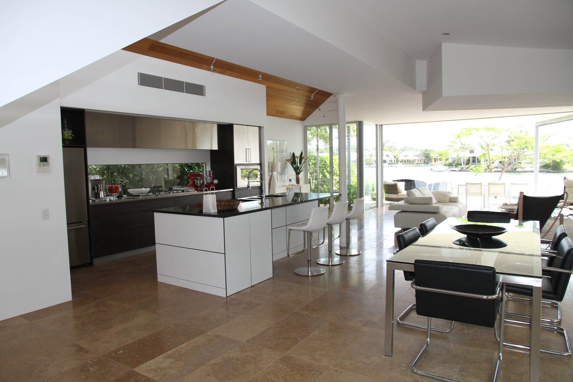 pexels photo 276554 - 5 Best Floor Types for Underfloor Heating for Your Home